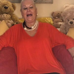 Kim Woodburn Instagram - 