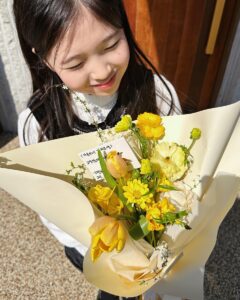 Kim Yu-ha Instagram - 가온이 마지막 촬영 날💐
오늘은 마지막 방송 날💛
#효심이네각자도생