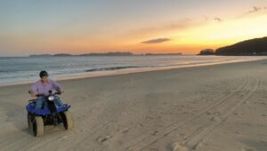 Kim A-joong Instagram - 🏝
충청남도 보령시 원산도
🏧아니고🙅🏻‍♀️ ATV💕

@tvn_joy @tvn.asia 
#tvn #바퀴달린집4 #houseonwheels4