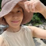 Kim Ha-neul Instagram – 너무 더운 여름날~  사진보고 힐링 되세요💪😎🍉⛱️
#여름나기