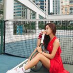 Kim Hee-jung Instagram - GO BEYOND!🏃‍♀‍➡ 프레드와 롤랑가로스의 협업으로 탄생한 두번째 에디션✨ 자신의 한계를 뛰어넘는 도전 정신과 용기를 담은 포스텐 롤랑가로스 캡슐 컬렉션🔥 #프레드 #포스텐 #포스텐롤랑가로스캡슐컬렉션 #Force10 #FREDxRolandGarros #GoBeyond @fredjewelry