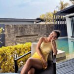 Kim Hee-jung Instagram - Sunshine on my mind🌞💛✨