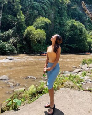 Kim Hee-jung Instagram - Adventure lover🚣‍♀️🍃🪵🌳