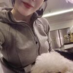Kim Hye-eun Instagram - 꼬질꼬질 데이지 ♡ 이런 날도 있어. 하지만 씻으면 금방 이뻐져. 우리 인생도 그래.
