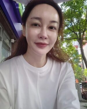 Kim Hye-eun Thumbnail - 4.3K Likes - Top Liked Instagram Posts and Photos
