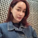 Kim Hye-eun Instagram - 처음 레드헤어.이 컬러유행이라며?곧 적응되것쥐.......