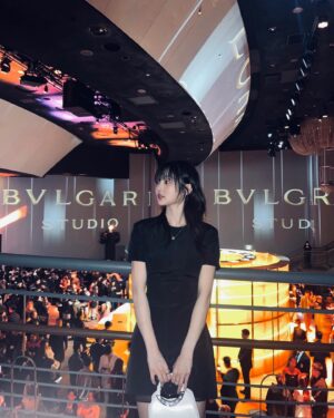 Kim Hye-jun Instagram - starry night of @bulgari ✨

#bulgari #불가리스튜디오 #Bzero1