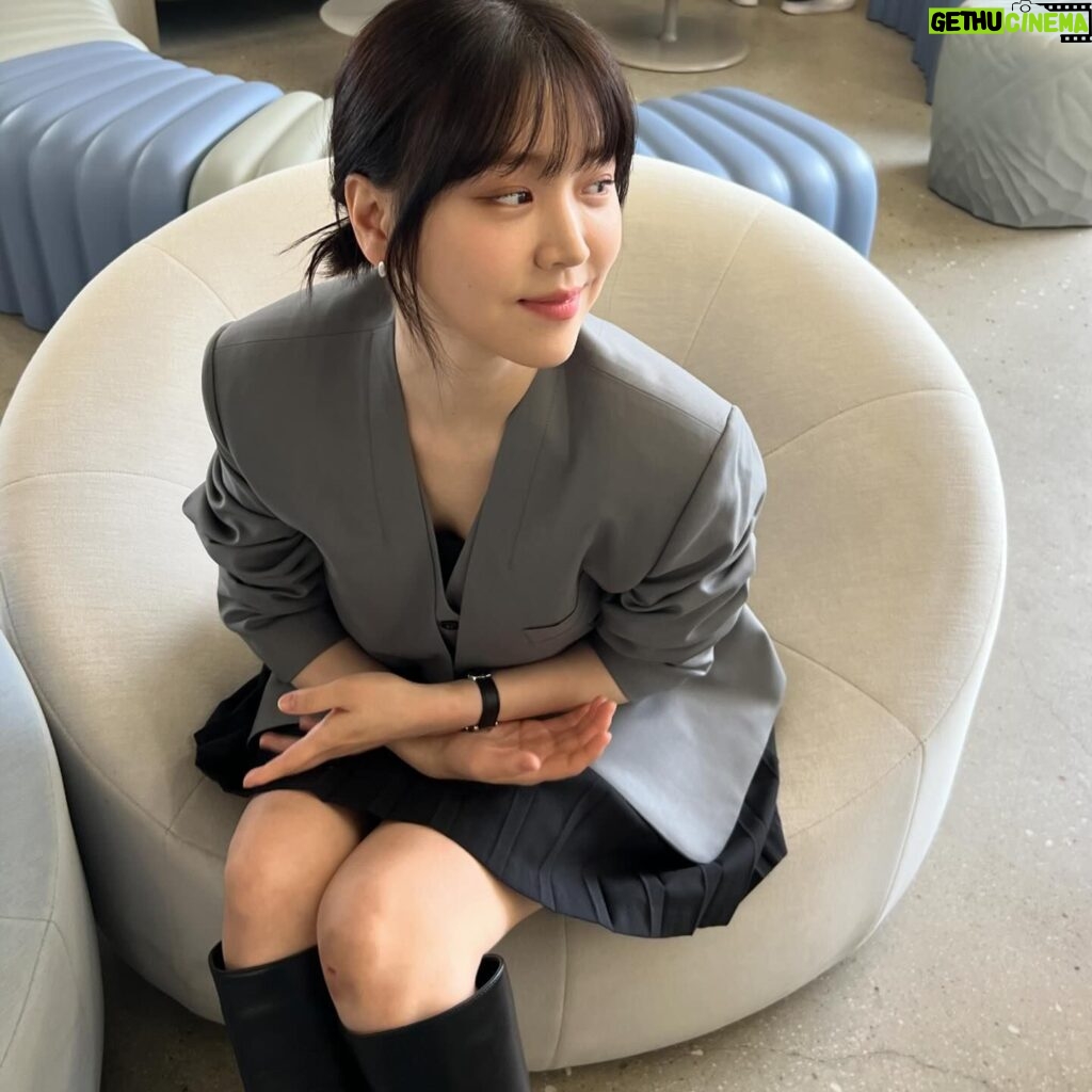 Kim Ji-eun Instagram -