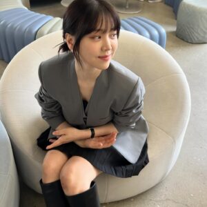 Kim Ji-eun Thumbnail - 70K Likes - Most Liked Instagram Photos