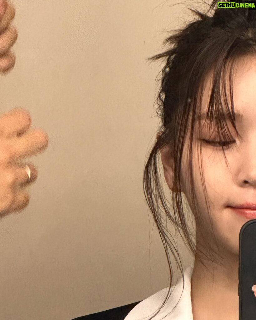 Kim Ji-eun Instagram - 묶 머 !