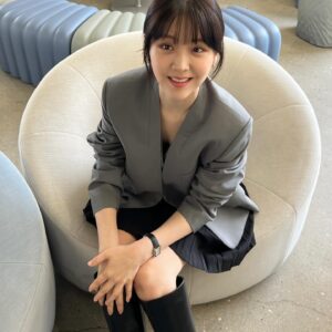 Kim Ji-eun Thumbnail - 70.6K Likes - Most Liked Instagram Photos