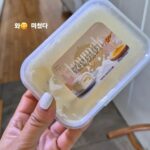 Kim Ji-hye Instagram - 백종원의 #스트리트푸드파이터 보면서 . 이건 꼭 먹고싶다 했던 그 #카이막 . 드뎌 먹어봅니다 . 총각네 판매 . 👉👈 해외여행 엄청 좋아하는 스타일 아님 . 집에서 ㅋㅋ 먹다니 행복 . 터키 안가도 되는구만 . ㅋㅋ . 터키 맞죠? . 튀르키예