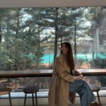 Kim Jin-kyung Instagram - 트렌치 코트 입을 날씨가 왔네 🤎🧥🤎 #제품협찬