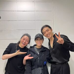 Kim Mi-kyeong Instagram - 뮤지컬 '파과' 

차지연 김재욱.  아아 ᆢ 이 멋쟁이들!!
♥️♥️♥️♥️♥️♥️♥️♥️♥️😃😃♥️😃😃😃

모든 연기자분들  감사합니다.
