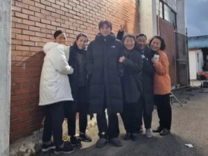 Kim Mi-kyeong Instagram - 사계절을 함께 보낸 사랑하는 삼달리 가족들.
우리들의 이야기를 들어주셔서 감사합니다.
'웰컴투 삼달리'  안녕❤❤❤❤❤♥️♥️♥️