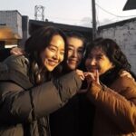Kim Mi-kyeong Instagram – 징글징글 속썪이는 딸들이지만 너무너무 예쁘고 소중한 세자매 입니다 ♥️♥️
그리고 귀여운 은비와 사람좋은 만수 ^^ 😃😃😃