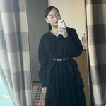 Kim Min-ha Instagram - Mirror selfies