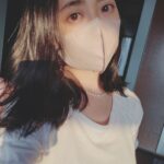 Kim Min-jung Instagram - Looooong time no see!!! 모두들 잘 지내고 무탈하지요? 저는 너무너무너무 바빴어요😶‍🌫️ 무소식이 희소식 ㅎㅎㅎ 더운여름 우리 건강히 지내요 Always luv & thanks 🤍🤍🤍 그대들! 잠시 핸폰 내려놓고 하늘 보아요 💭💭💭