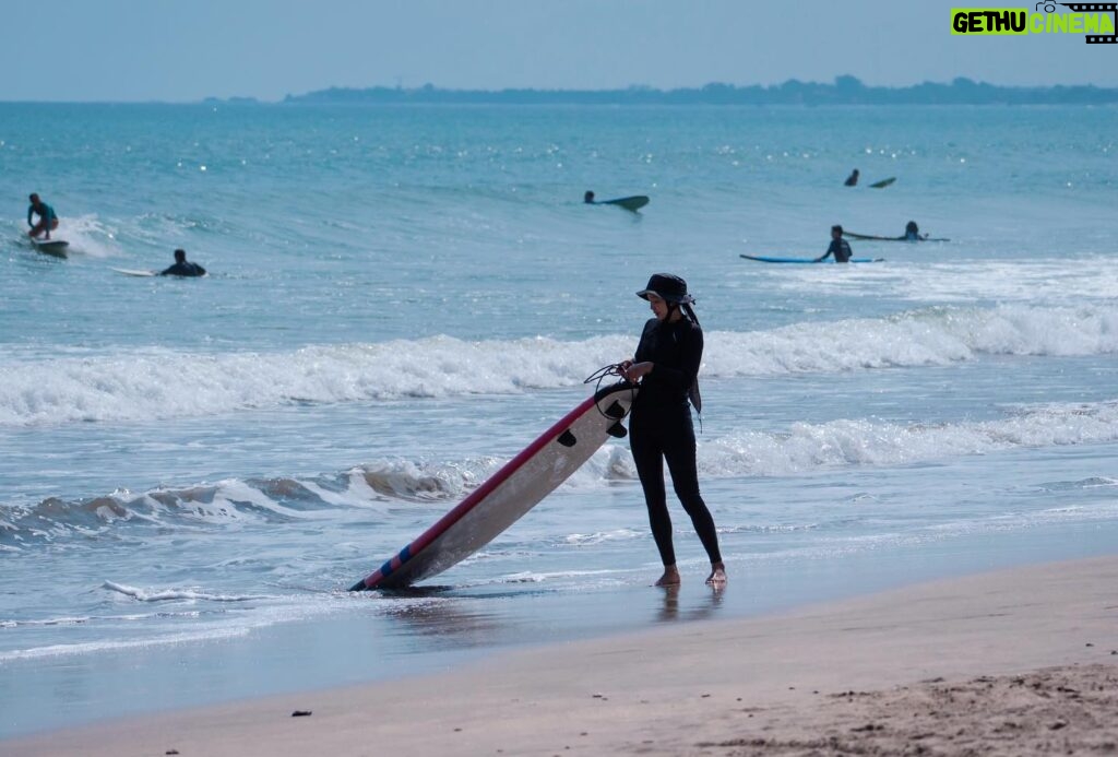 Kim Ok-vin Instagram - 한 화면에 잡힌 이현승감독님🏄‍♂️, 제 파도예요. .주세요! ㅋㅋㅋㅋ