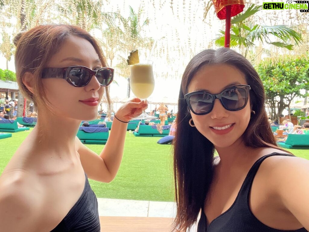 Kim Ok-vin Instagram - love bali❤️