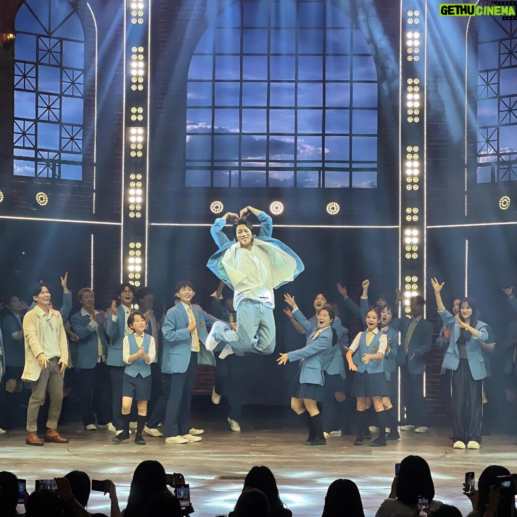 Kim Ok-vin Instagram - 뮤지컬 드림하이 빛이나요 음문석 댄싱머신 🕺🪩 #드림하이 #음문석