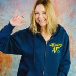 Kim Rhodes Instagram - I 💖U and you make me happy. Last chance to get your tees & hoodies before they’re gone from the shop (but forever #WaywardAF in our hearts). Link in my bio!
