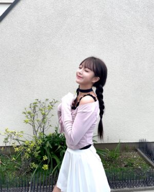 Kim So-hee Instagram - 다들 너무 보고싶당🐰🎀