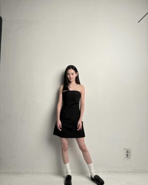 Kim Yoon-hye Instagram - 🖤