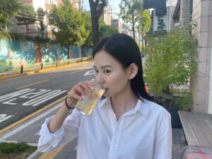 Kim Yoon-hye Instagram - 🤎🍃🪵🍂🍵