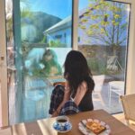 Kim Yun-jee Instagram – Get away weekend to Jeju Island with my favorites💕