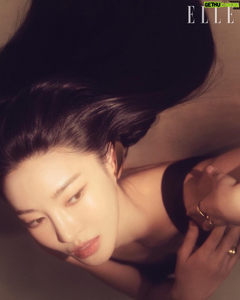 Kim Yun-jee Instagram - @ellekorea JAN 2024💕