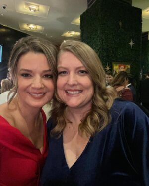 Kimberley Sustad Instagram - What a night. I cannot believe I am a part of such an incredible family and @hallmarkchannel you really are family. Thank you for having me, and for so many “pinch me” moments. I am so grateful. There are none who do Hallmark Moments like you. And to the fans that make this all possible, THANK YOU!!! It’s all for you and I get to do what I do because of you. Love you. A lot. Oh and Welcome To The Countdown to Christmas!!!!! This year is lit!!!!!❤️❤️❤️ Get ready!!!!
@hallmarkchannel #countdowntochristmas #lightscamerachristmas
