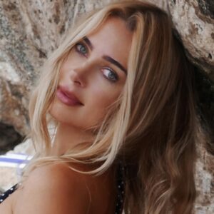 Kimberley Garner Instagram - 💫