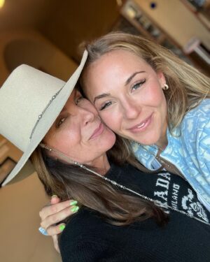 Kimberlin Brown Instagram - A little #mom and #daughter time together @gbv_winery such a #greatday #family #familytime #familyfirst #winecountry #winery #winetasting #friendsandfamily #hatswithstyle #hats