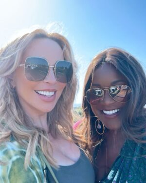 Kimberly Brooks Instagram - 💕Just two #voiceactors taking a selfie ☀️😃 LOVE this girl ✨