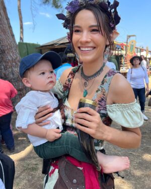 Kimberly Daugherty Instagram - Baby’s first #RenFaire.