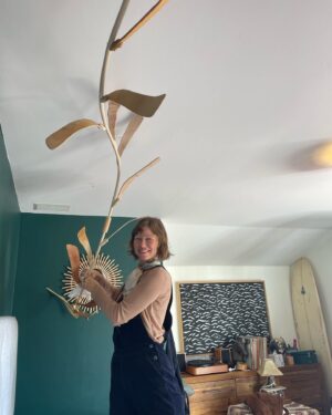 Kimberly McCullough Instagram - I am so damn excited about the first work of art I got to commission from @mariemckenzieart It’s a seaweed sculpture custom made to drape across the top of our bed frame. I can’t imagine a more magical piece of art to sleep under every night. Thank you Marie for your thoughtful construction/artistry and your commitment to ocean regeneration. You’re so talented and have the biggest ❤️