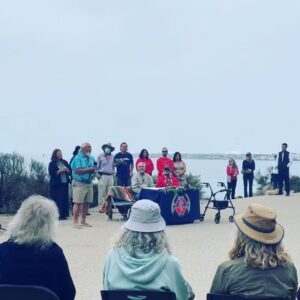 Kimberly McCullough Instagram - Learning more about the Chumash tribe (indigenous people of Ojai where I live and much of the Ca coast) has been my passion lately. My love for the ocean and the animals in it led me to this incredible organization chumashsanctuary.org *ACTION ITEM - sign the petition for a proposed marina sanctuary off the Ca coast ❤️