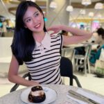 Kimberly Chia Instagram - My easiest go-to meal 🍝 Made even easier with my stylish oven and hood from Mayer! There’s also been a recent trend to have a small side fan in the kitchen so of course I must have that too! 😍 Here are the product codes if you wanna check them out on @mayerspore: Oven - Mayer 40L Smart Electric Oven MMO40D Chimney Hood - Mayer 90cm Chimney Hood MMCH407I Corner Fan - D’Fan by Mistral 16” Corner Fan 516