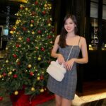Kimberly Chia Instagram - The most wonderful time of the year is here~~ 🎄✨ Swipe for photobomber 😂