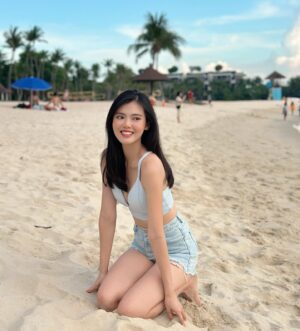Kimberly Chia Instagram - Embracing the heat ☀️ why you gotta be soooo hot, Singapore 🥵