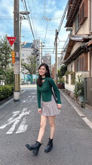 Kimberly Chia Instagram - Happiness is simple. Just go to Japan 😛 

Even though the trip was tiring AF for us, but it’s gonna be one that we’ll remember forever for sure ❤️ 

#Japan #Travel #Osaka #travelgram