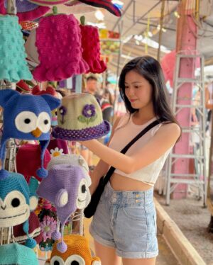 Kimberly Chia Instagram - Shopping heaven 😛