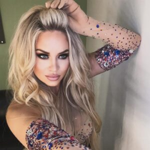 Kimberly Wyatt Thumbnail - 5.5K Likes - Most Liked Instagram Photos