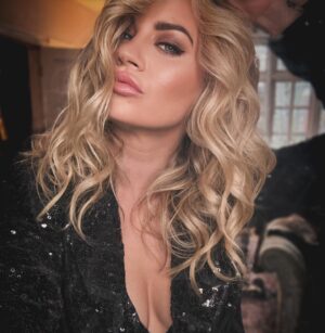 Kimberly Wyatt Thumbnail - 3.9K Likes - Most Liked Instagram Photos