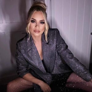 Kimberly Wyatt Thumbnail - 3.6K Likes - Most Liked Instagram Photos