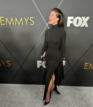 Kira Reed Lorsch Instagram - Too much fun @televisionacad #emmys 🤩 #actress #producer #emmywinner #kirareedlorsch 

💄 @glamsquad 
👗 @dolcegabbana