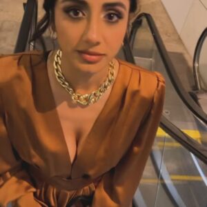 Kiran Deol Instagram - Woke up like this. In a gown. Epic last quote from @reallyzahra. Destroy All Neighbors in your tv, now! 

🎥 @sunjaknapp 
💄 @andreasamuels__ 
👗 @markpaul_ 
🙏🏽 @passthetanja   @mrdanielnguyen