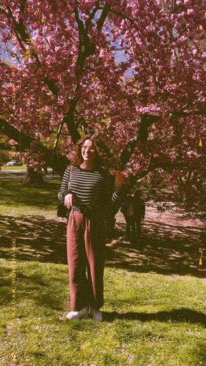 Kirrilee Berger Instagram - That feeling when your second single comes out in 2 days!!! GOD is yours on 5/10/24 who’s ready? Pre-Save in Bio! #singer #singersongwriter #indierock #rock #poprock #rockandroll #siblings #unsunghero #unreleased #forkingandcountry #lionsgate #movie #newmusic #reels #womeninmusic #kirrileeberger