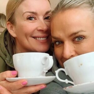 Kirsi Alm-Siira Instagram - 10 satunnaisesti valittua hetkeä vuodelta 2023. Onhan tässä vielä reilu viikko jäljellä, mutta tähän mennessä ei juurikaan nillitettävää.